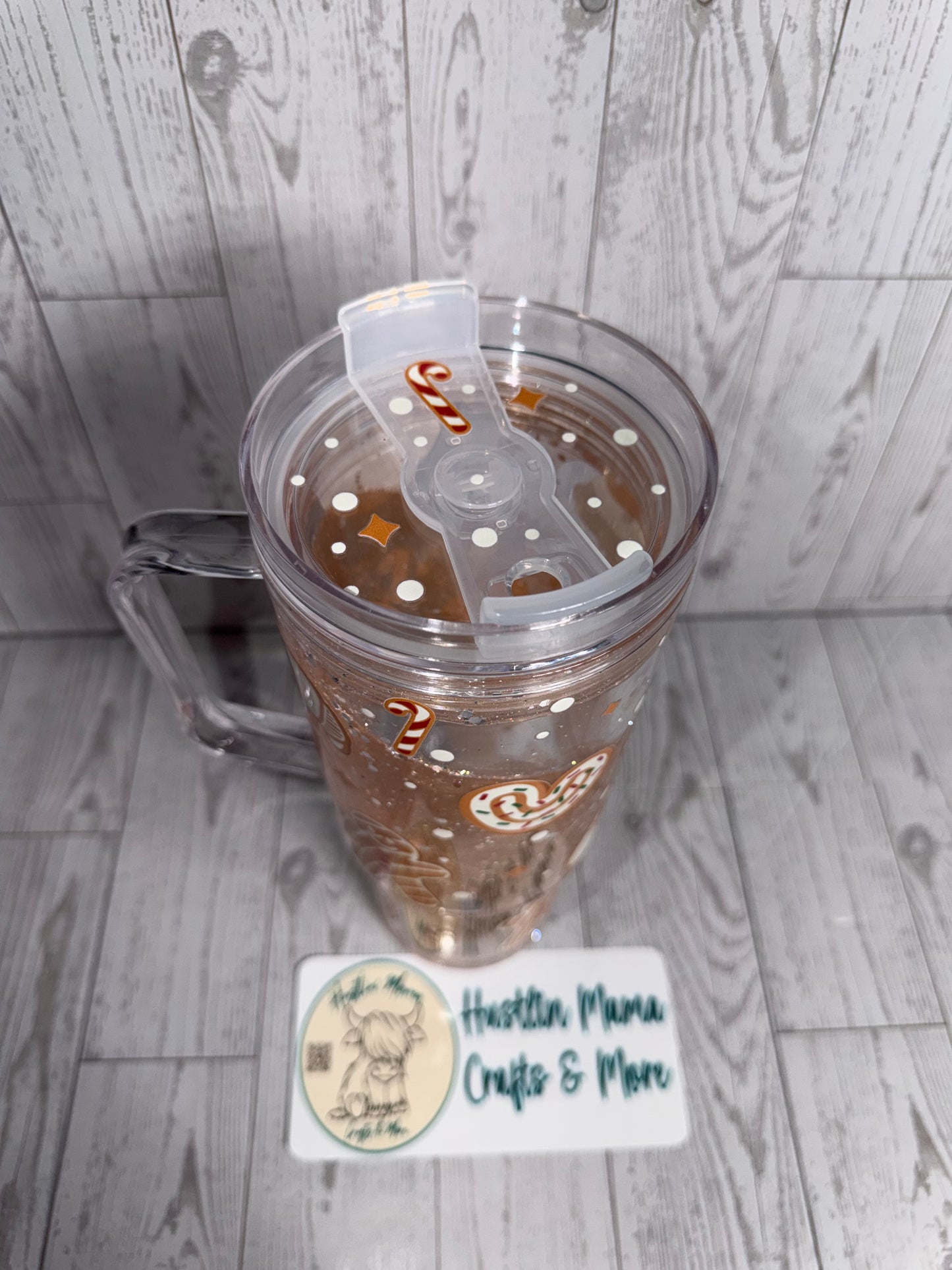 Christmas Treat Lava Flow Snowglobe